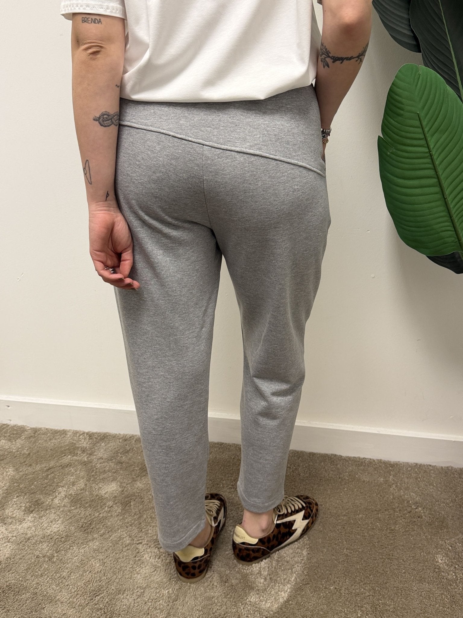 Pantalone carrot in felpa garzata MyD - GiuGiò | Shop online