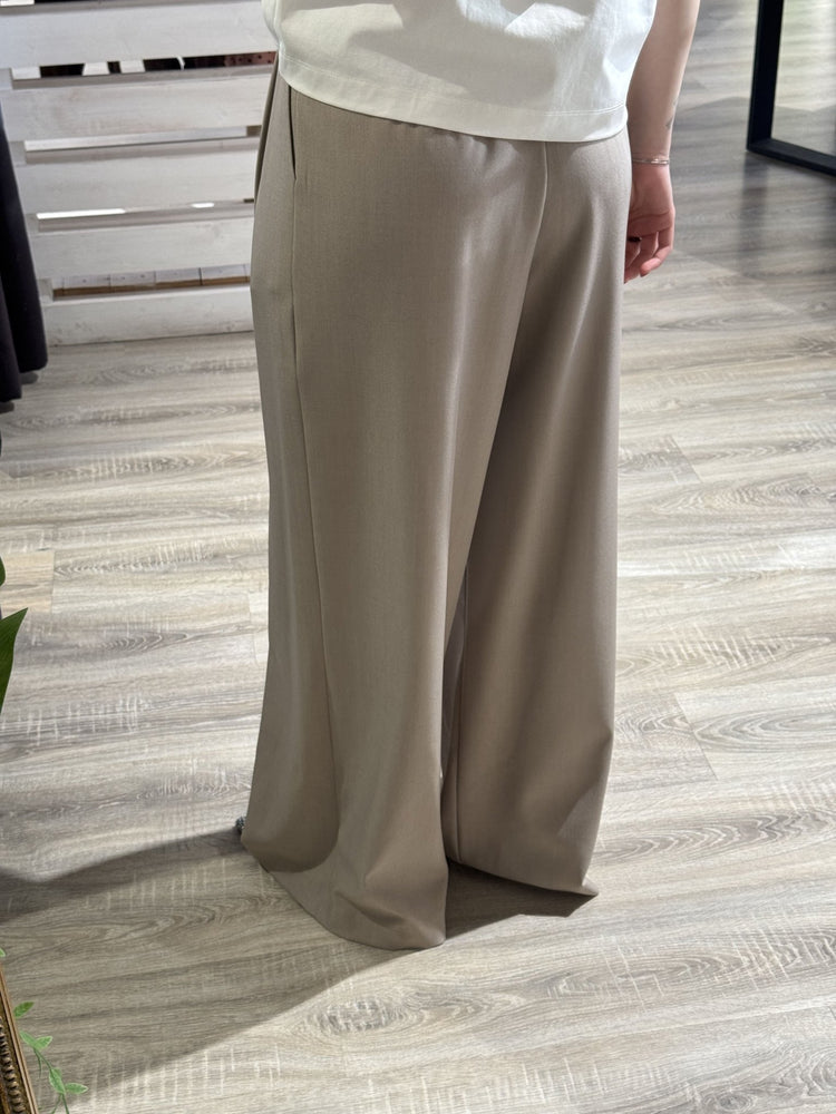 Pantalone gamba ampia doppia pinces Susy Mix - GiuGiò | Shop online