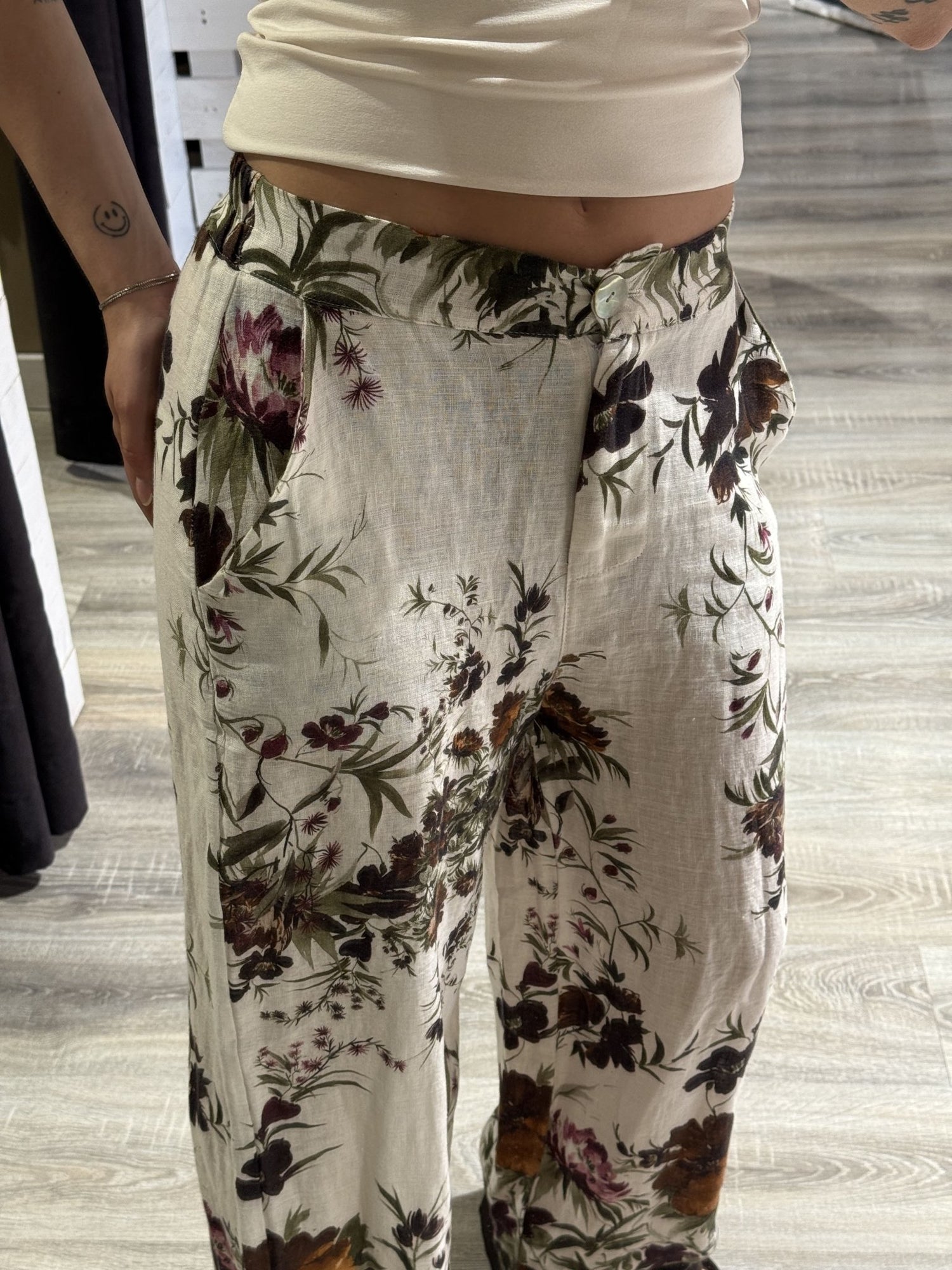 Pantalone gamba dritta floreale in lino Susy Mix - GiuGiò | Shop online
