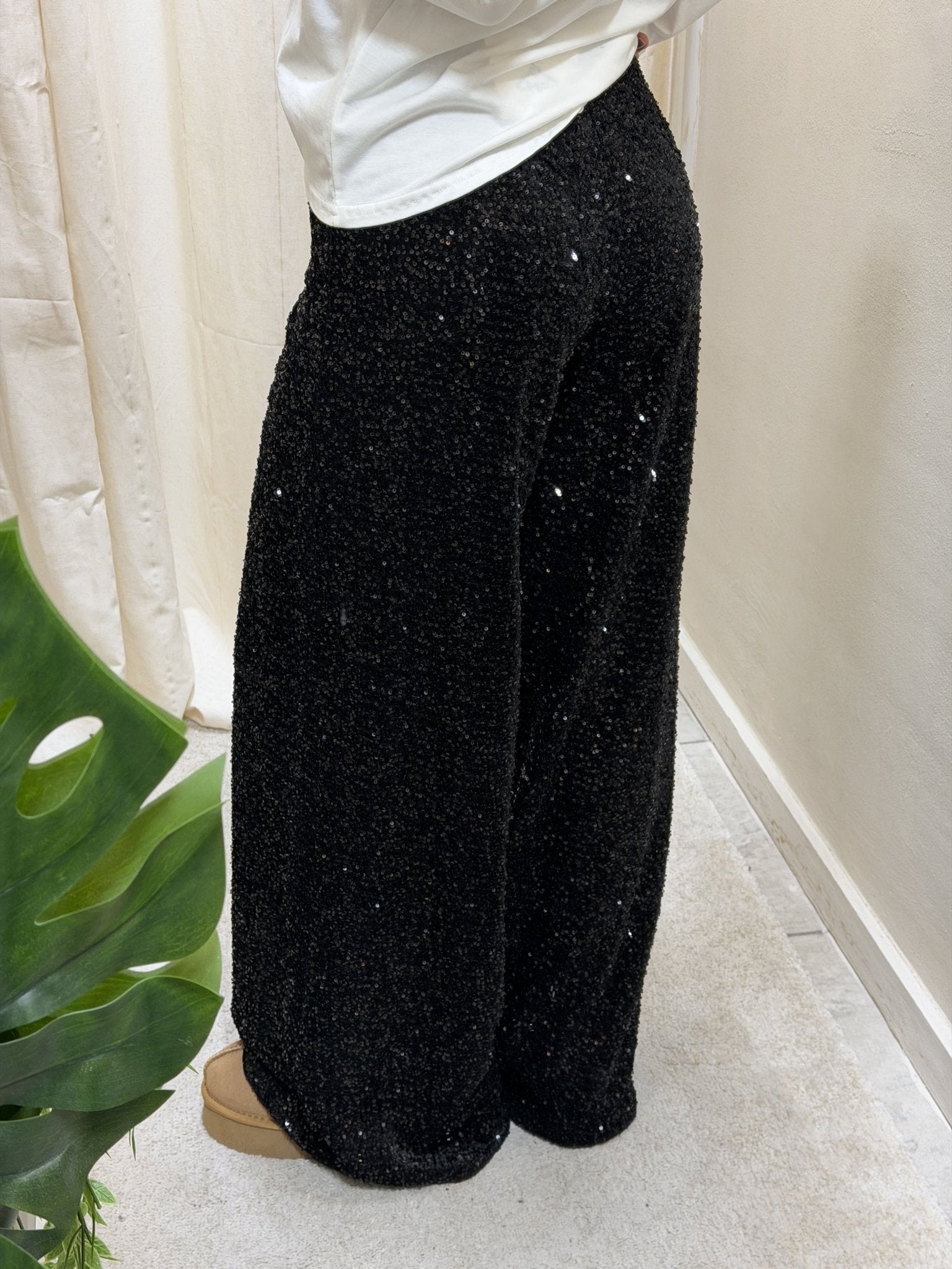 Pantalone gamba dritta in ciniglia velluto con paillettes MyD - GiuGiò | Shop online