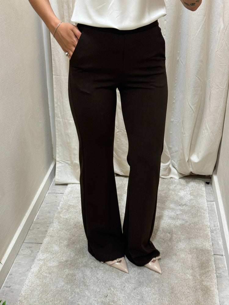 Pantalone in crêpe a zampa Imperial - GiuGiò | Shop online