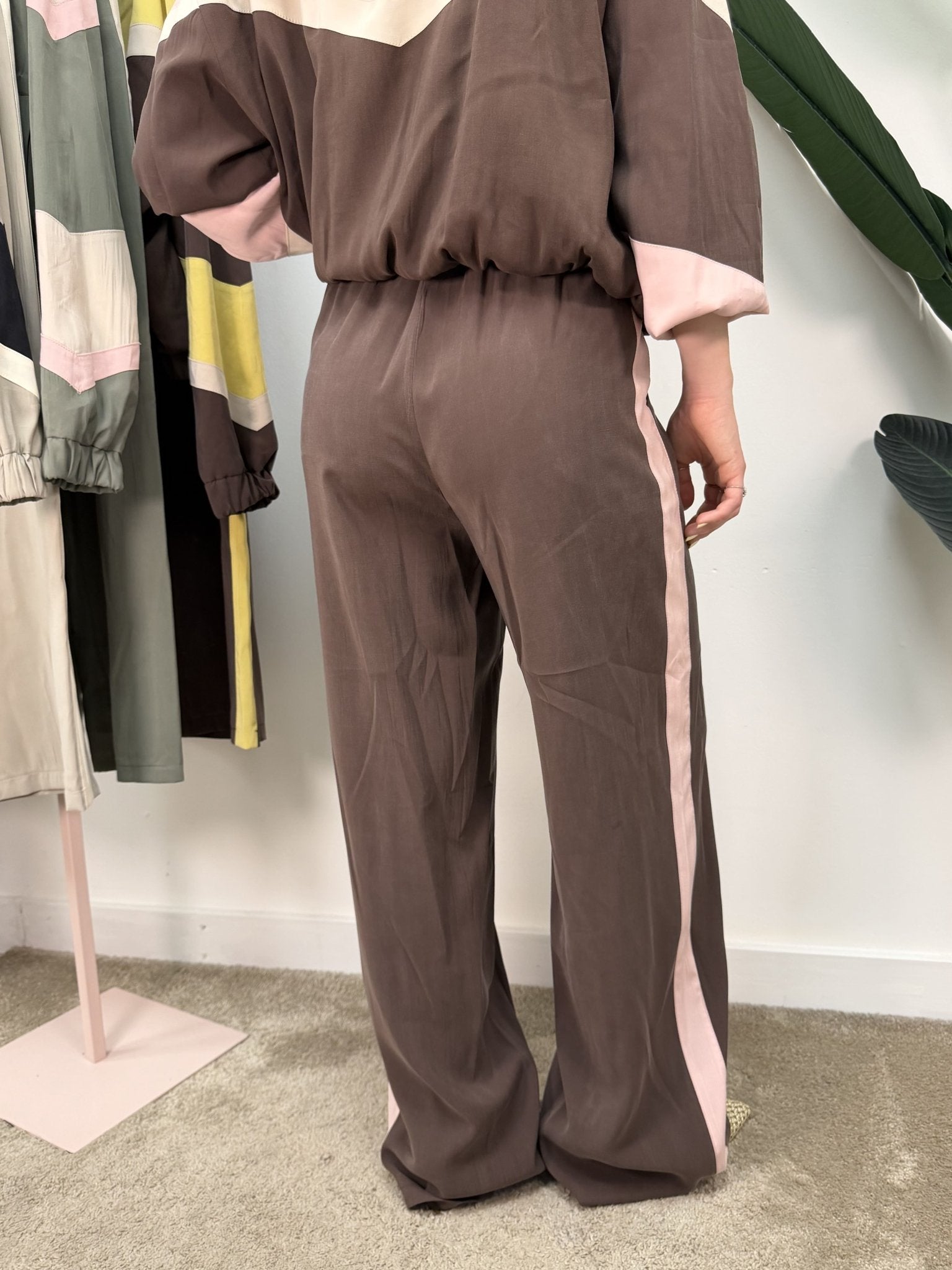 Pantalone in cupro banda laterale Tensione In - GiuGiò | Shop online