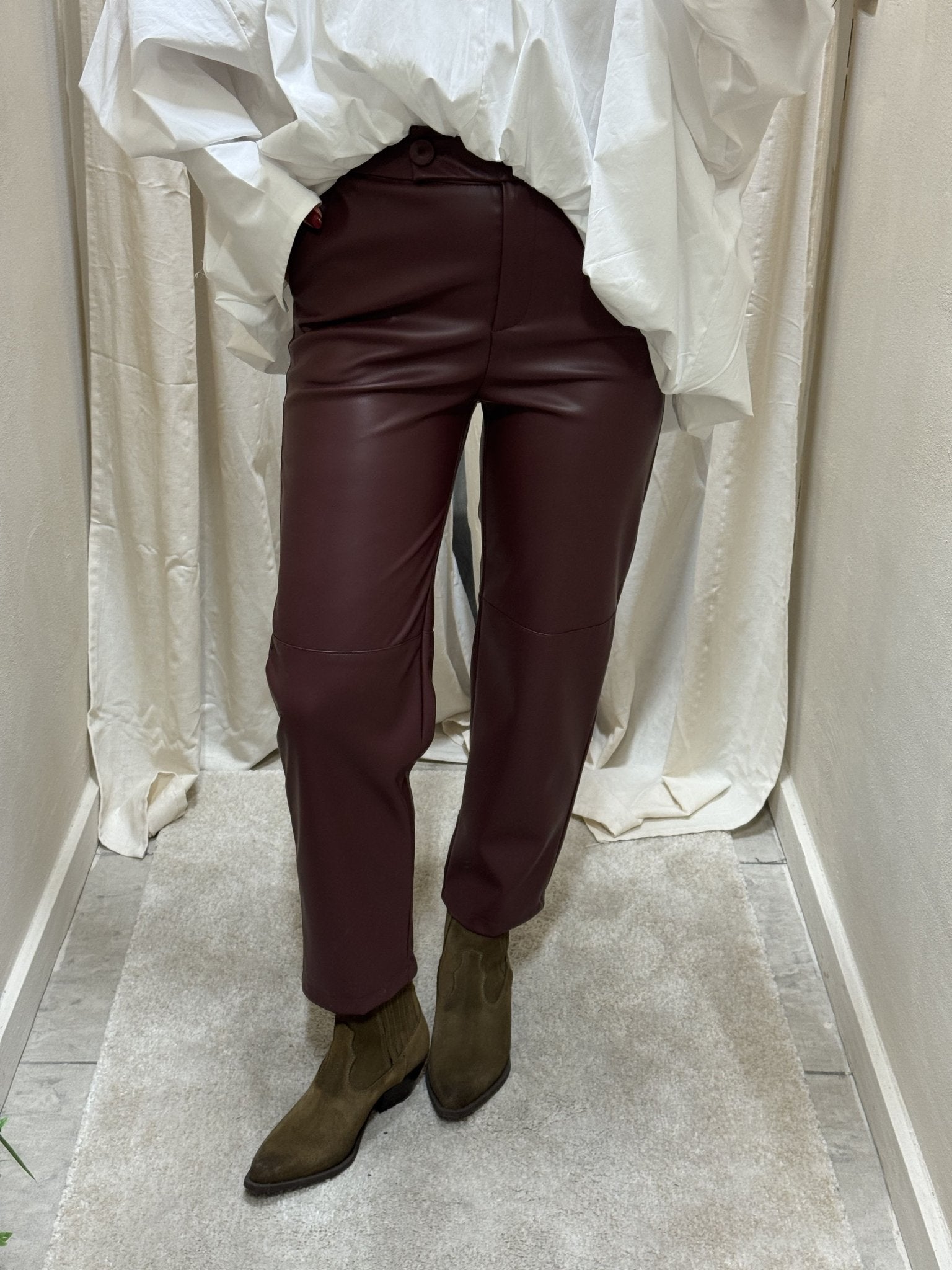 Pantalone in ecopelle a sigaretta Imperial - GiuGiò | Shop online