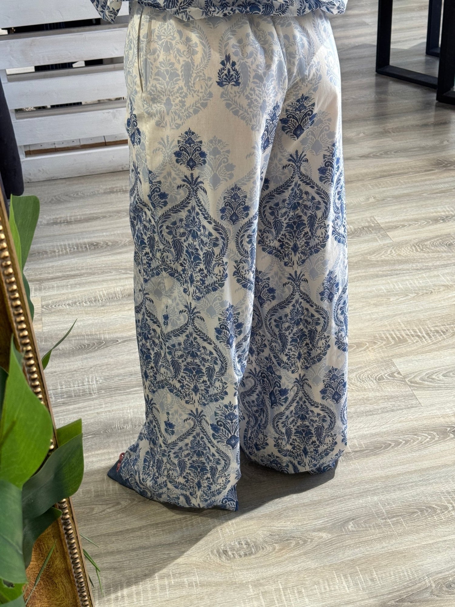 Pantalone in mussola stampa floreale Zahjr - GiuGiò | Shop online