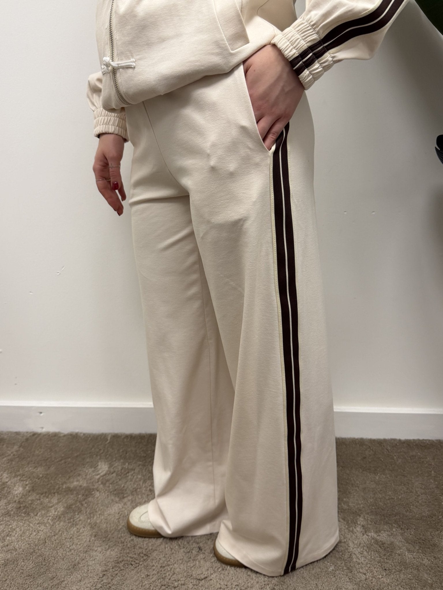 Pantalone palazzo con bande laterali Susy Mix - GiuGiò | Shop online