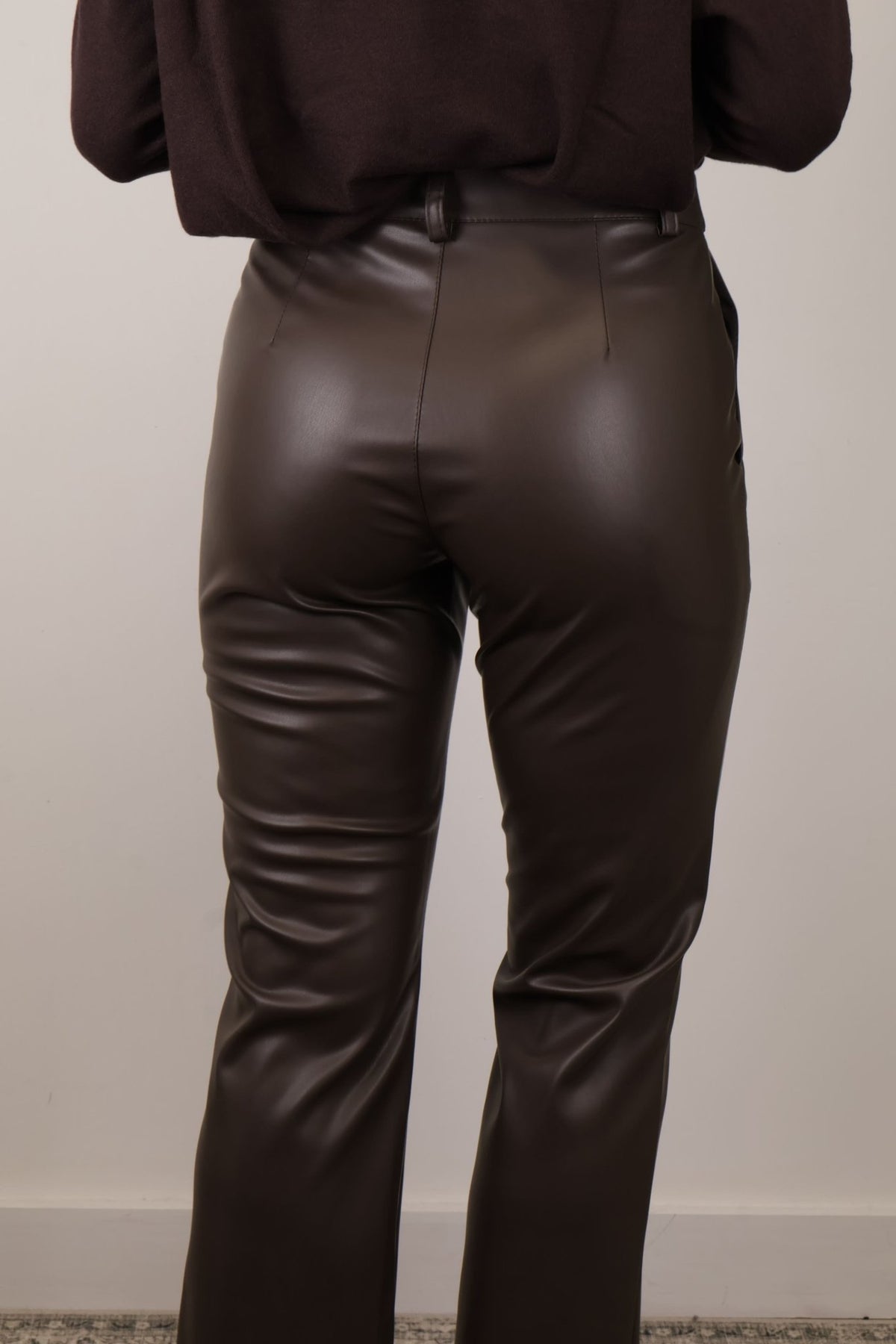 Pantalone trombetta ecopelle Tensione In - GiuGiò | Shop online