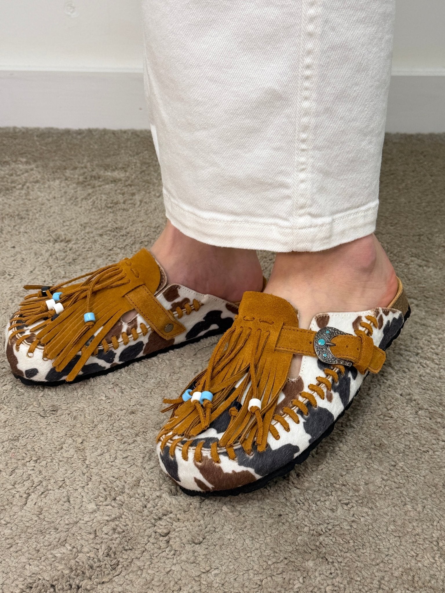 Sabot Caribe in cavallino muccato con frange Taji - GiuGiò | Shop online
