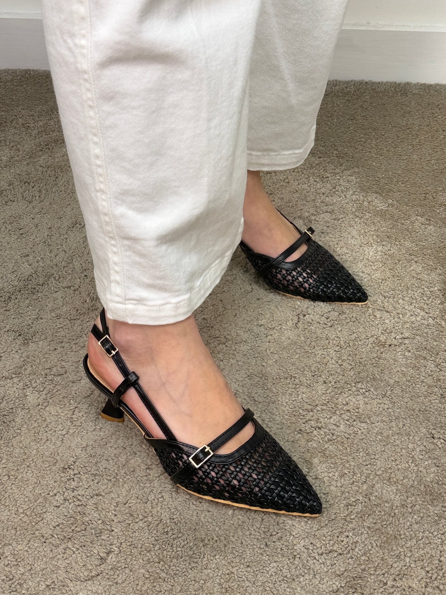 Slingback in ecopelle intrecciata con fibbiette Via Mondana - GiuGiò | Shop online