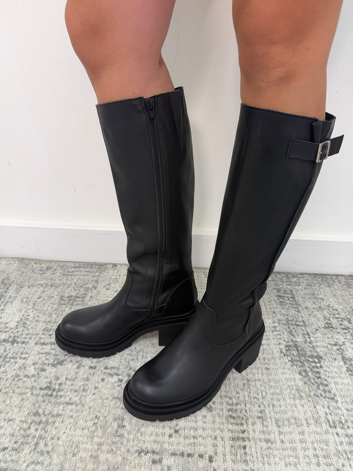 Stivale Petra in pelle fondo gomma Noa - GiuGiò | Shop online
