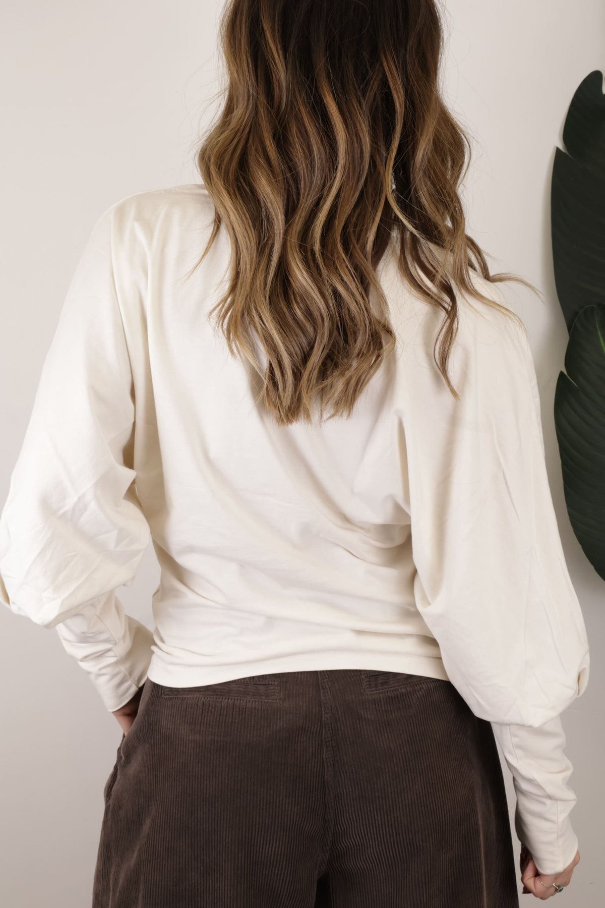 T-shirt avvitata con maniche a pipistrello Tensione In - GiuGiò | Shop online