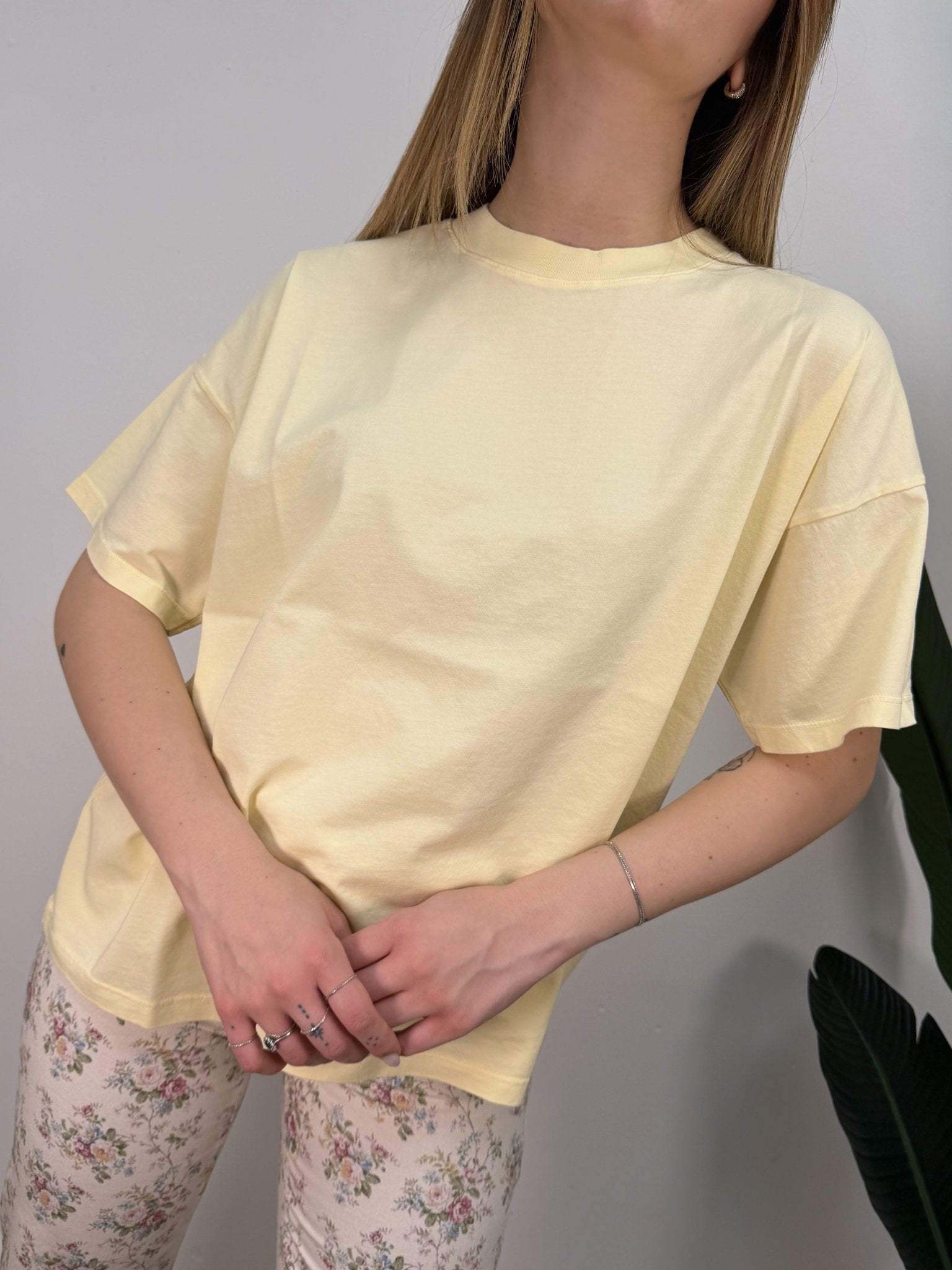 T-shirt basic girocollo in cotone VICOLO - GiuGiò | Shop online