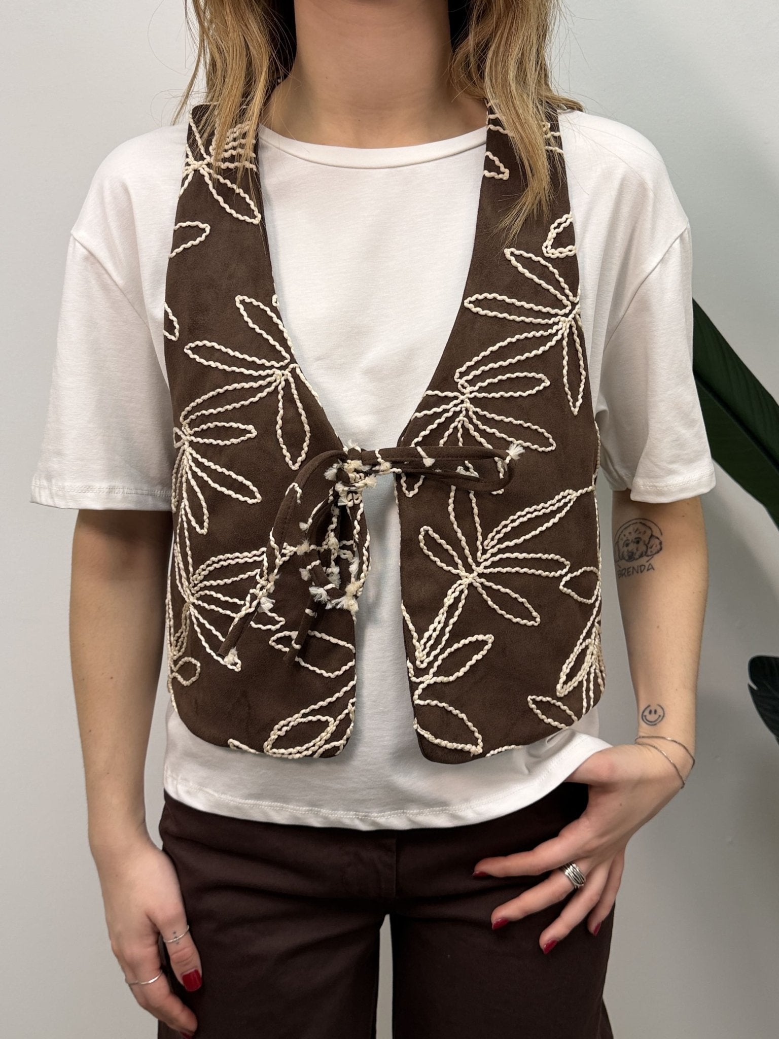 T-Shirt combinata con gilet ricamato Susy Mix - GiuGiò | Shop online