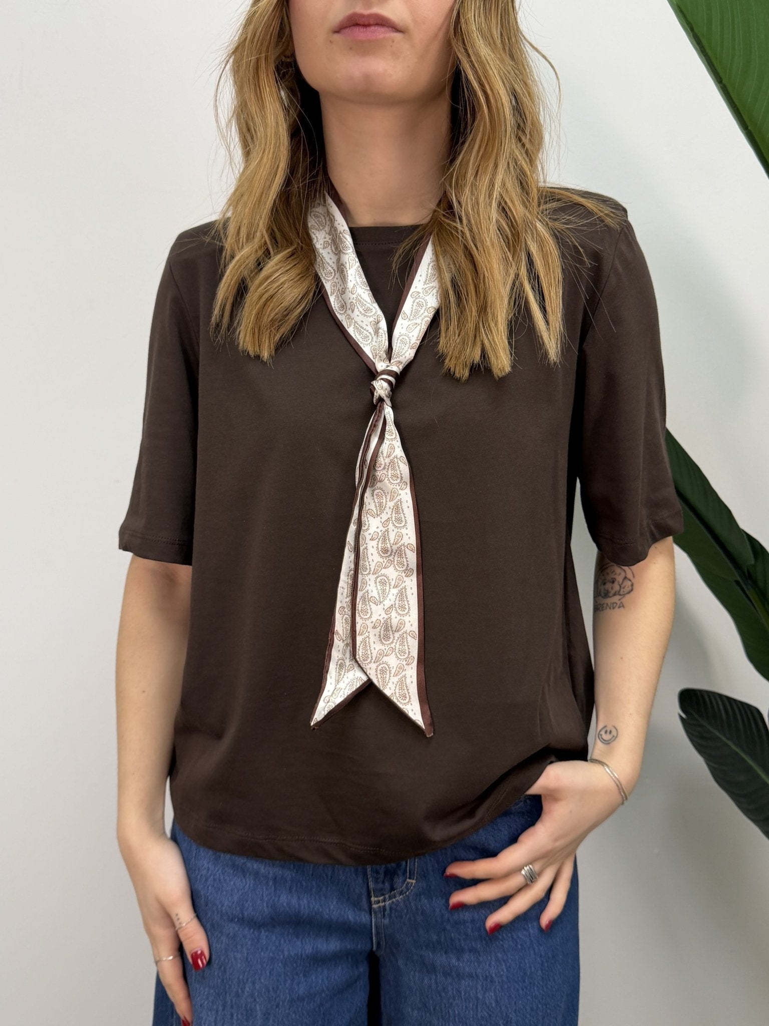 T-Shirt girocollo con spalline e twilly Susy Mix - GiuGiò | Shop online