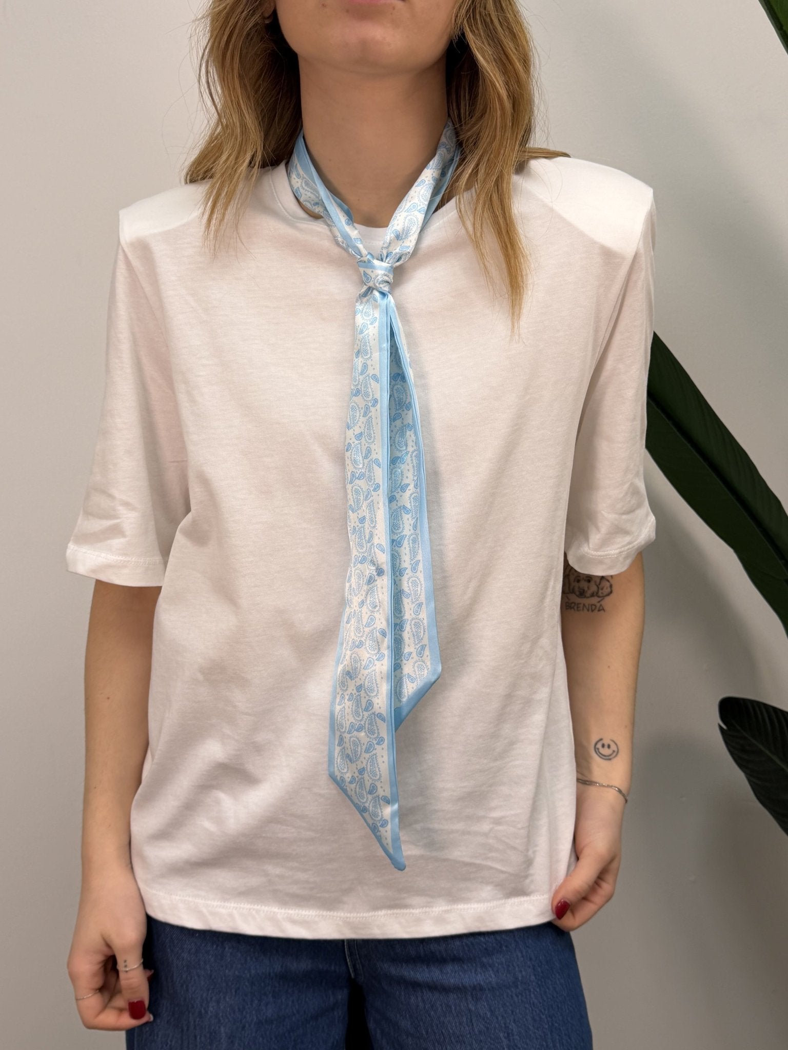 T-Shirt girocollo con spalline e twilly Susy Mix - GiuGiò | Shop online