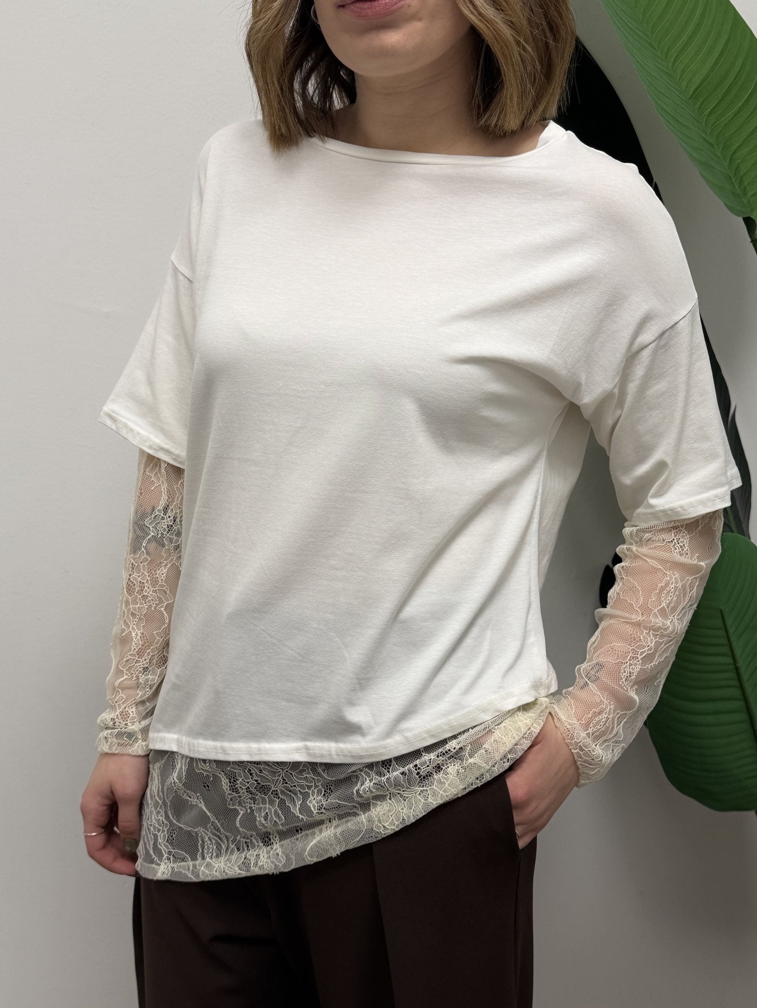 T-shirt over con manica e fondo in pizzo MyD - GiuGiò | Shop online