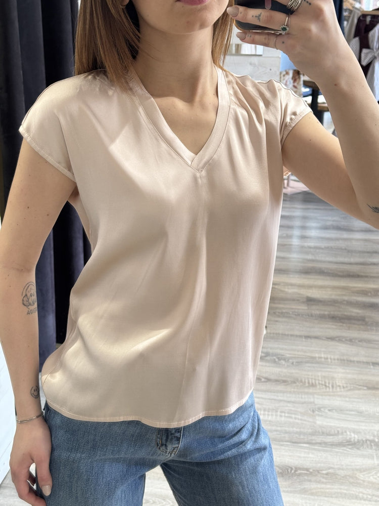 T-shirt scollo V in viscosa Tensione In - GiuGiò | Shop online