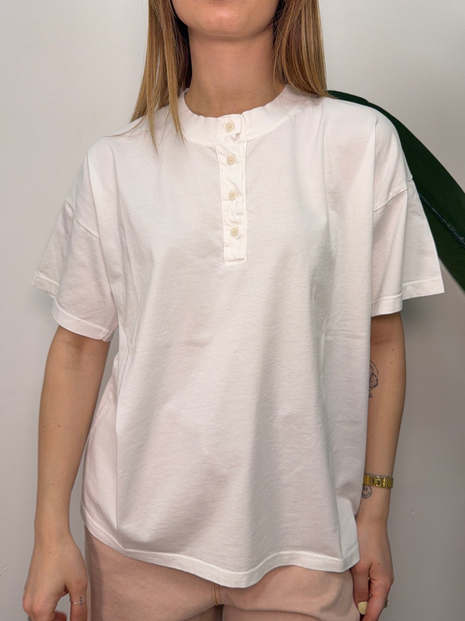 T-shirt serafino over con 4 bottoni VICOLO - GiuGiò | Shop online