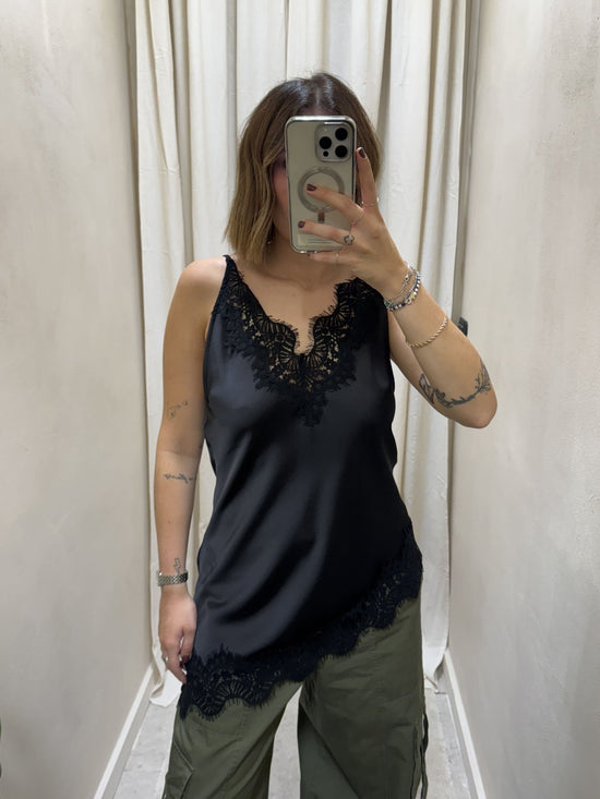 Top asimmetrico con inserti in pizzo Tensione In - GiuGiò | Shop online