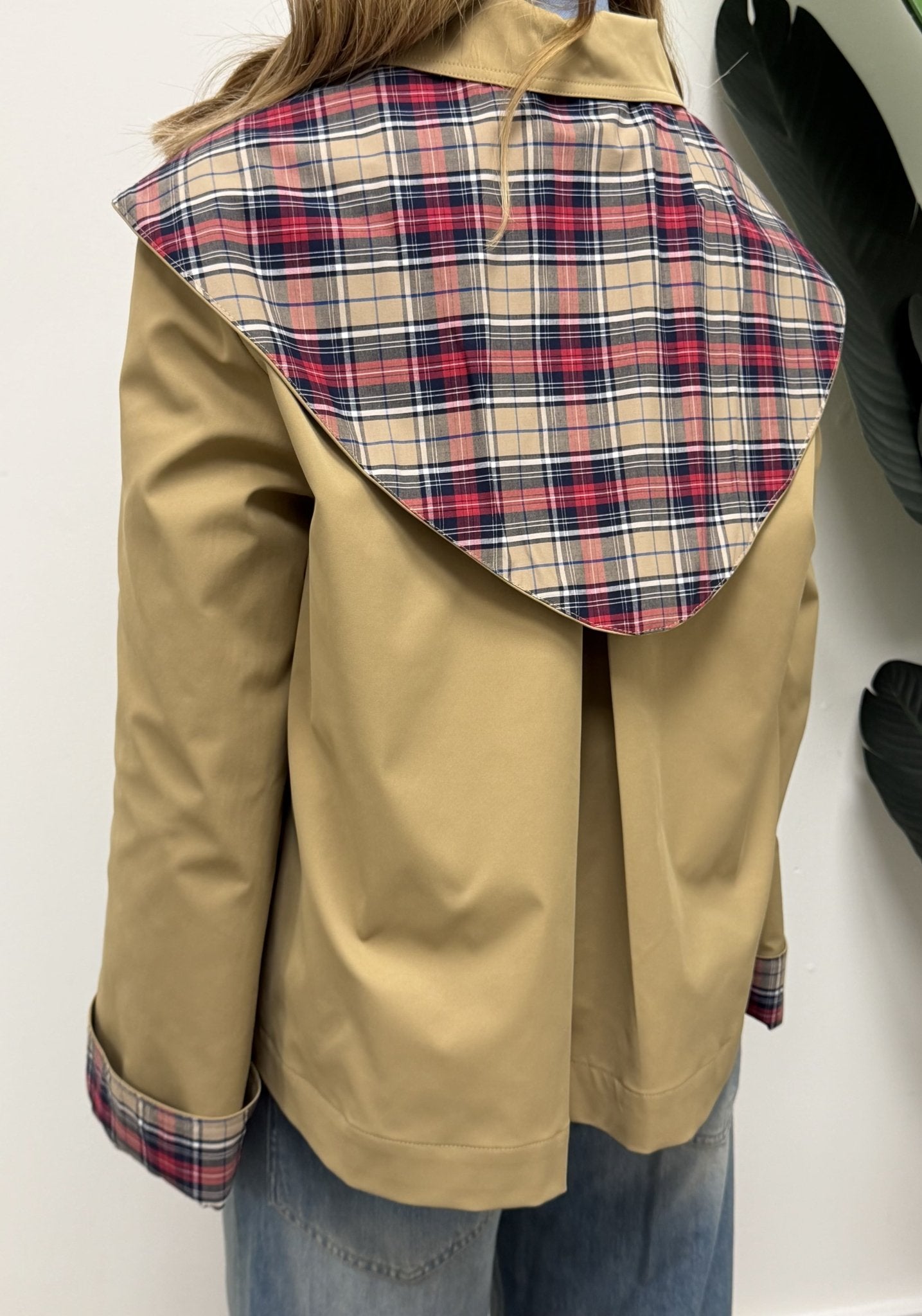 Trench corto monopetto con inserti in tartan Dixie - GiuGiò | Shop online