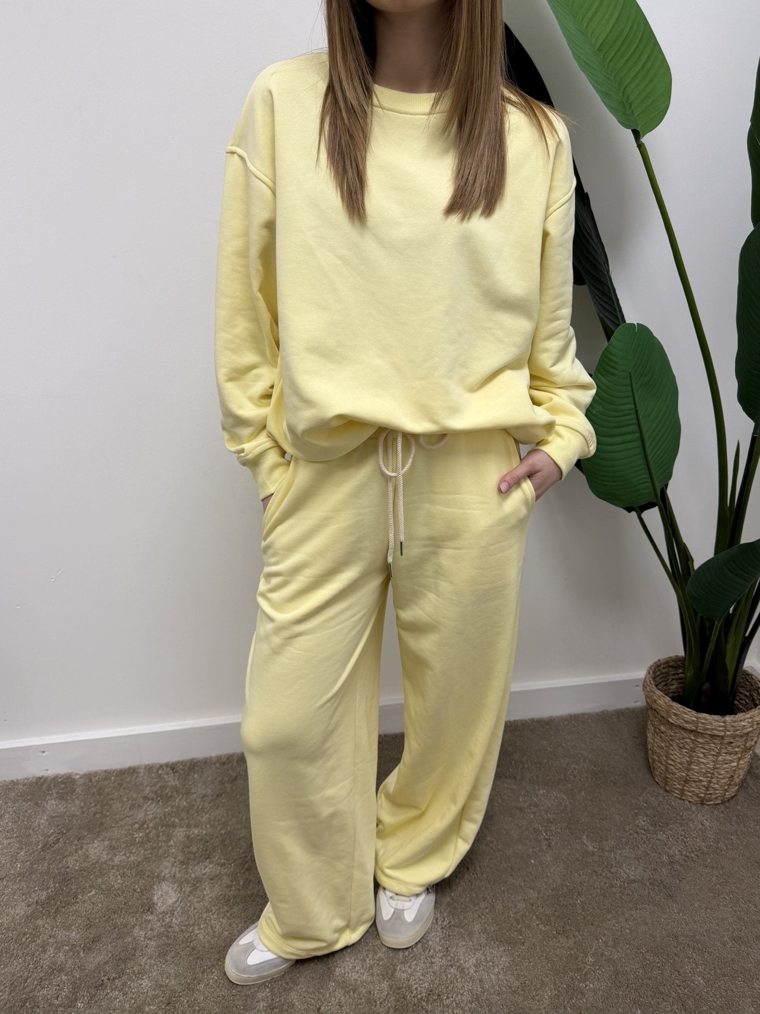 Tuta in felpa garzata girocollo + pantalone gamba dritta Susy Mix - GiuGiò | Shop online