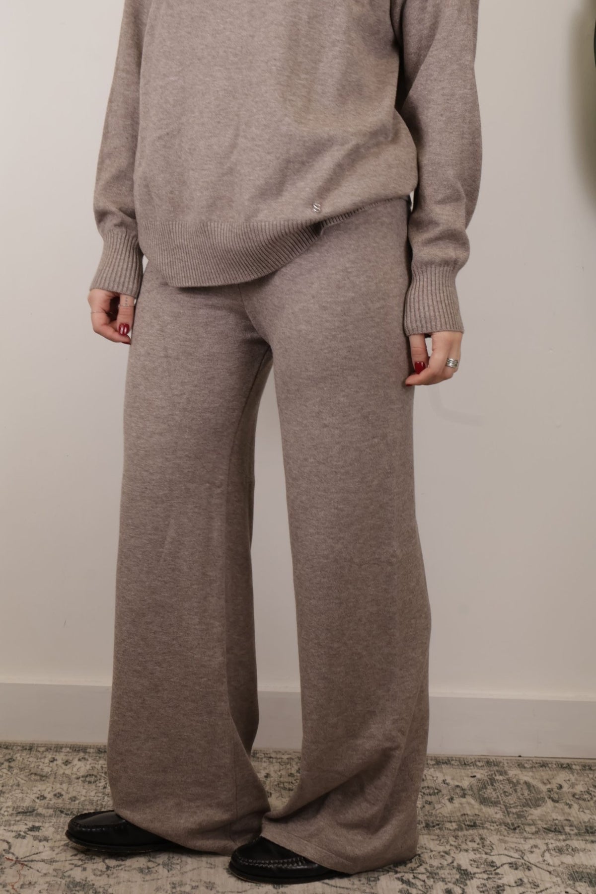 Tuta in maglia maglione lupetto e pantalone Please - GiuGiò | Shop online