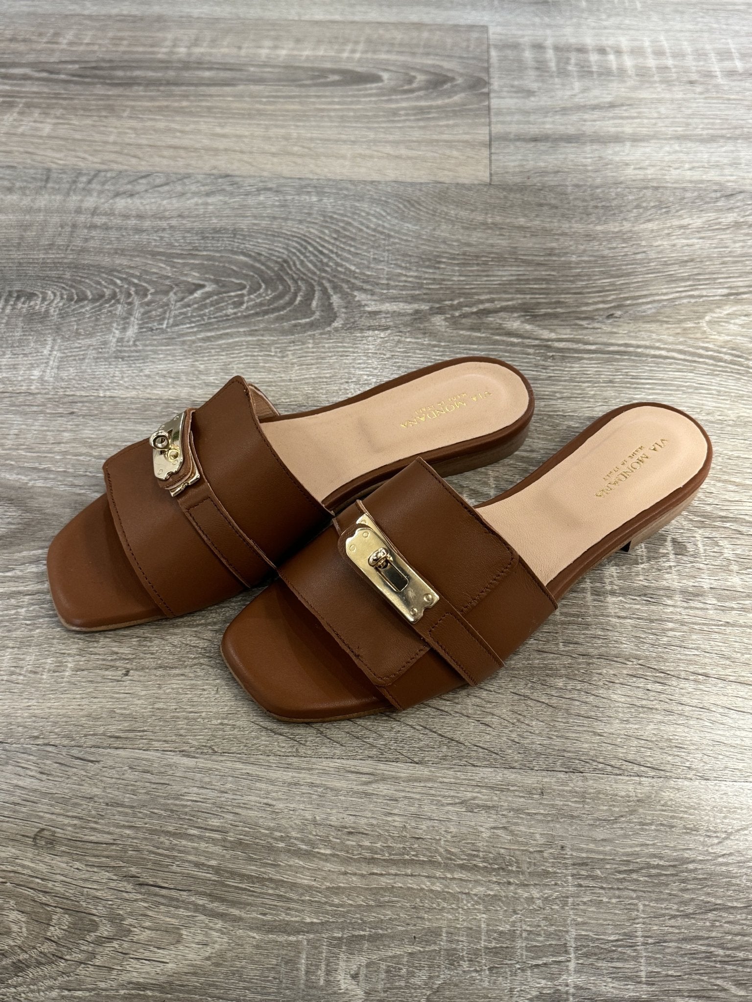 Via Mondana- Ciabattina lucchetto - Giugioshop